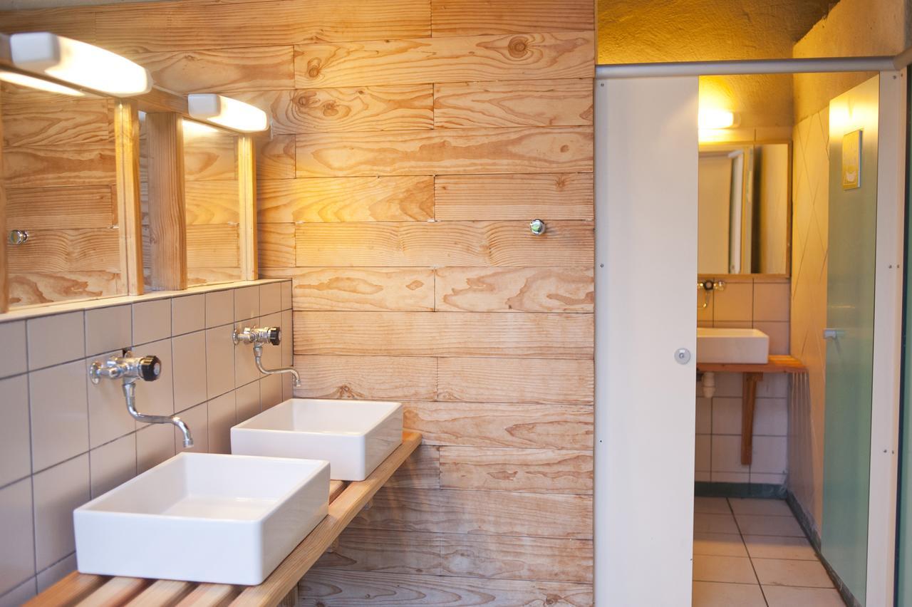 Camping Forcalquier Les Routes De Provence Hotel Zewnętrze zdjęcie
