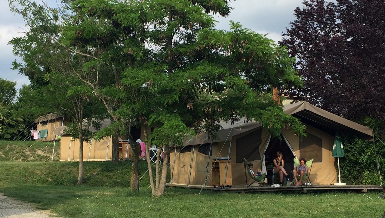 Camping Forcalquier Les Routes De Provence Hotel Zewnętrze zdjęcie